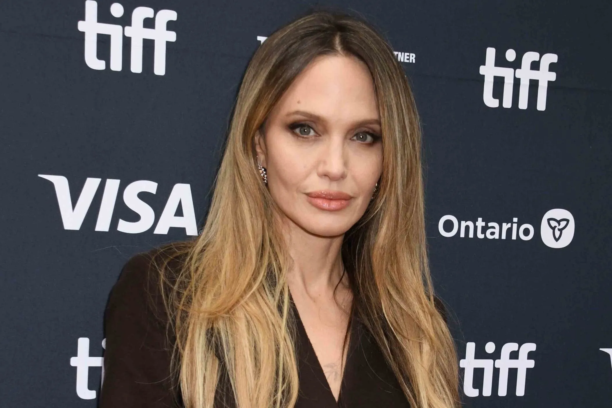 Angelina Jolie így reagált rá, hogy Brad Pitt újra iszik