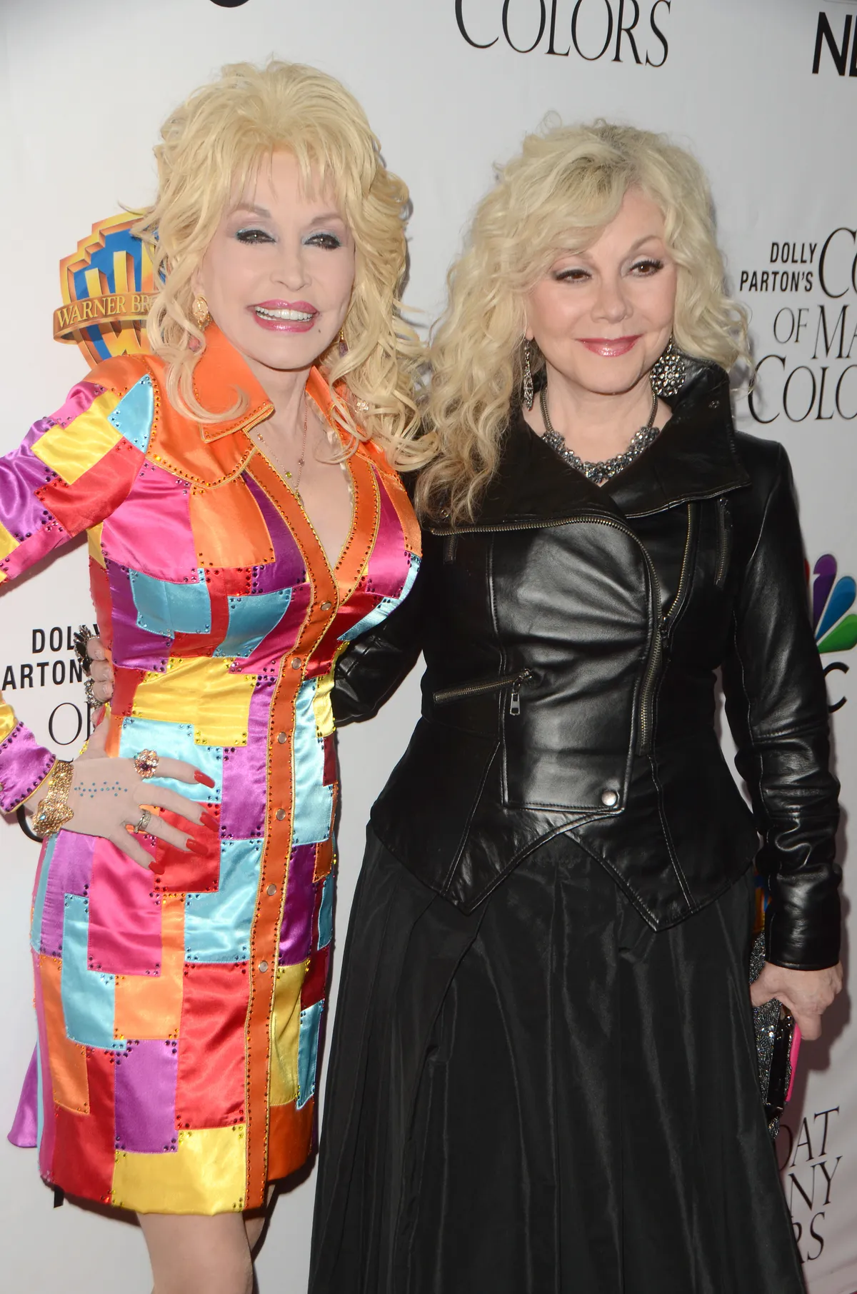 Dolly Parton és testvére, Stella Parton jó tesók voltak.