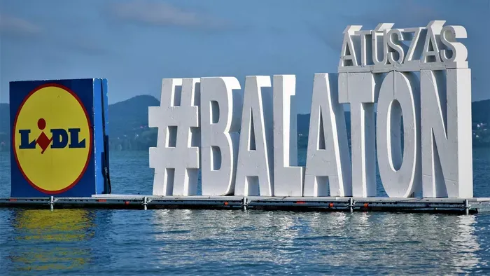 Ismét elmarad a Balaton-átúszás