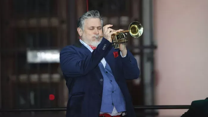 Galambos Lajos kifakadt: „Csak lesek és nem értem..."