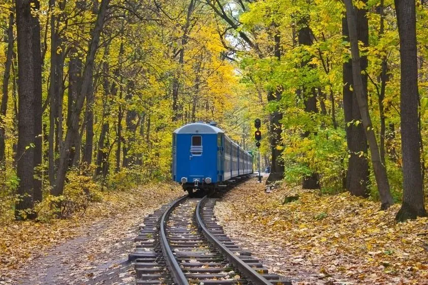 Ez az 5 hazai kisvasút simán kenterbe veri az alpesi panorámavonatokat