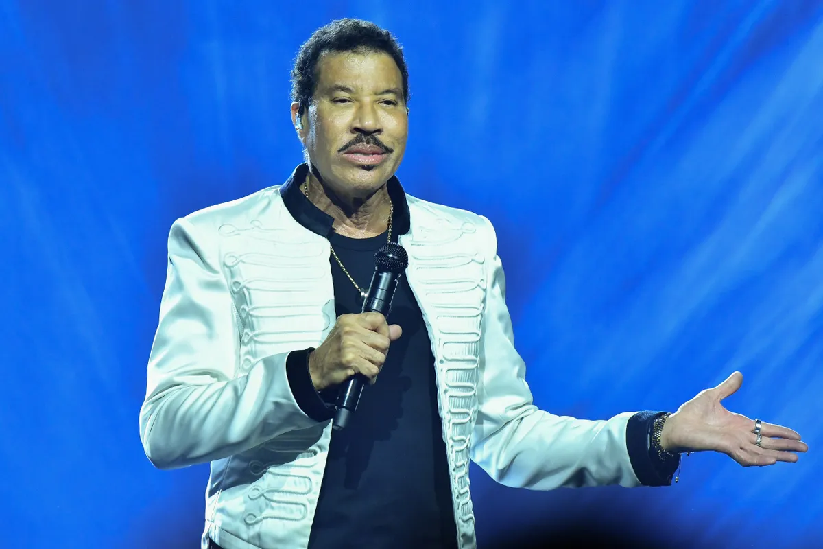 Lionel Richie-re újabb vizsgálatok várnak, a szívével lehetnek problémák.