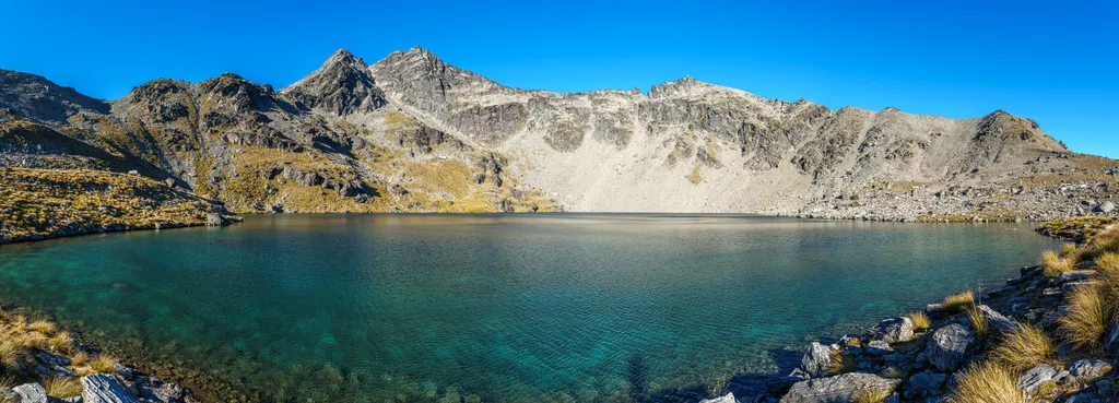 A Remarkables-hegység és az Alta tó Queenstown közelében