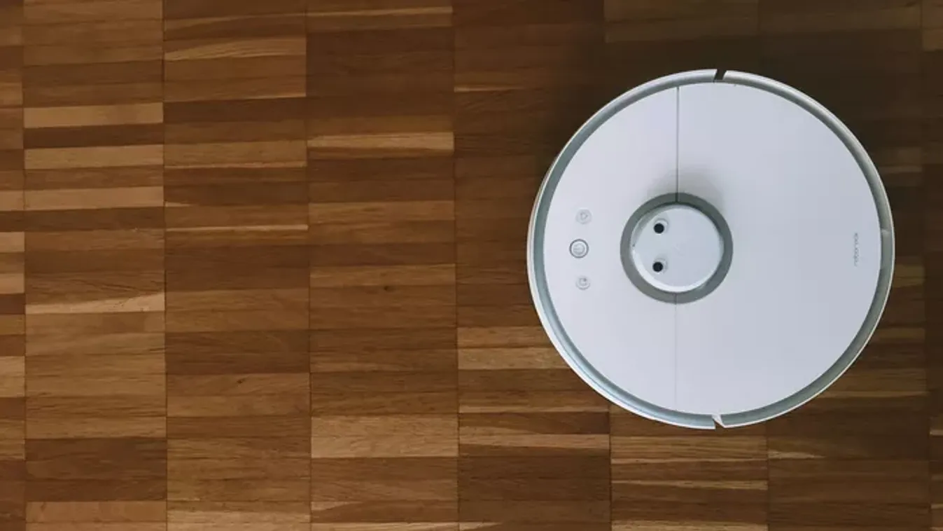 Robotporszívó buktatta le a hűtlen feleséget, mégis férje került börtönbe