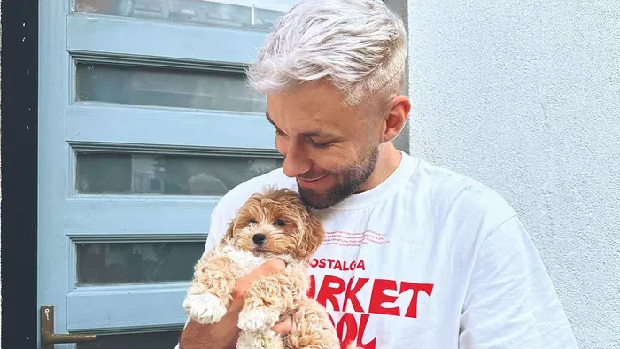 Őrült nő zaklatja az ismert DJ-t: öngyilkossággal fenyegeti