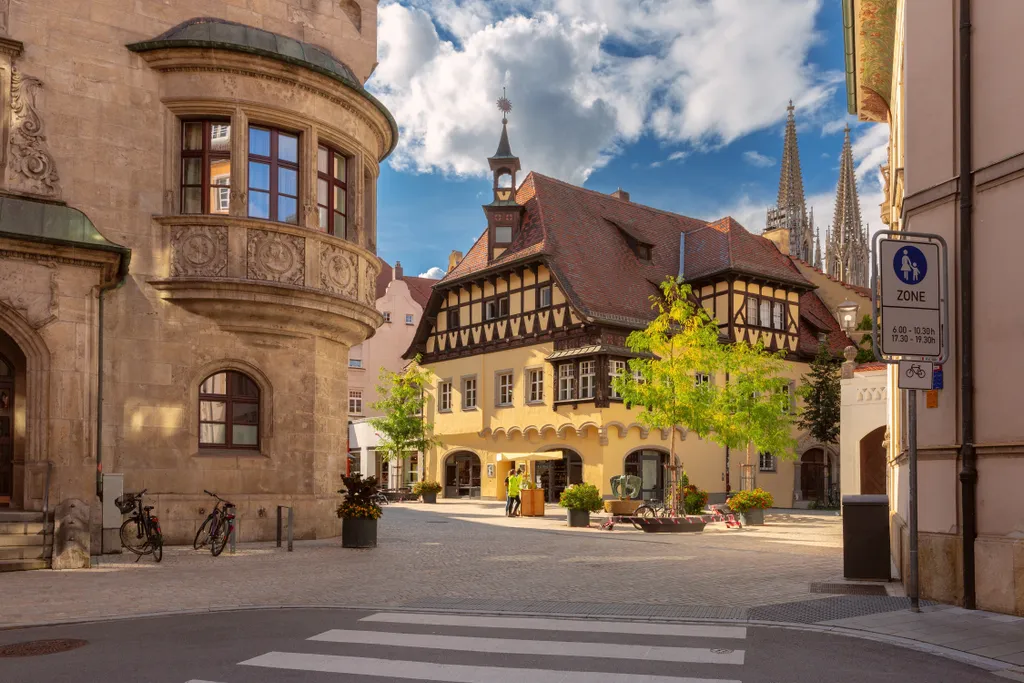 A bajorországi Regensburg "Németország egyetlen autentikusan fennmaradt középkori városa".