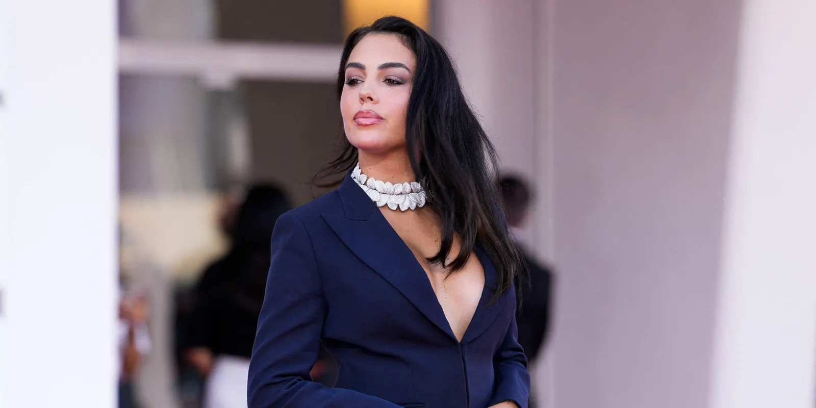 Falatnyi bőrszoknyában villantott Ronaldo felesége