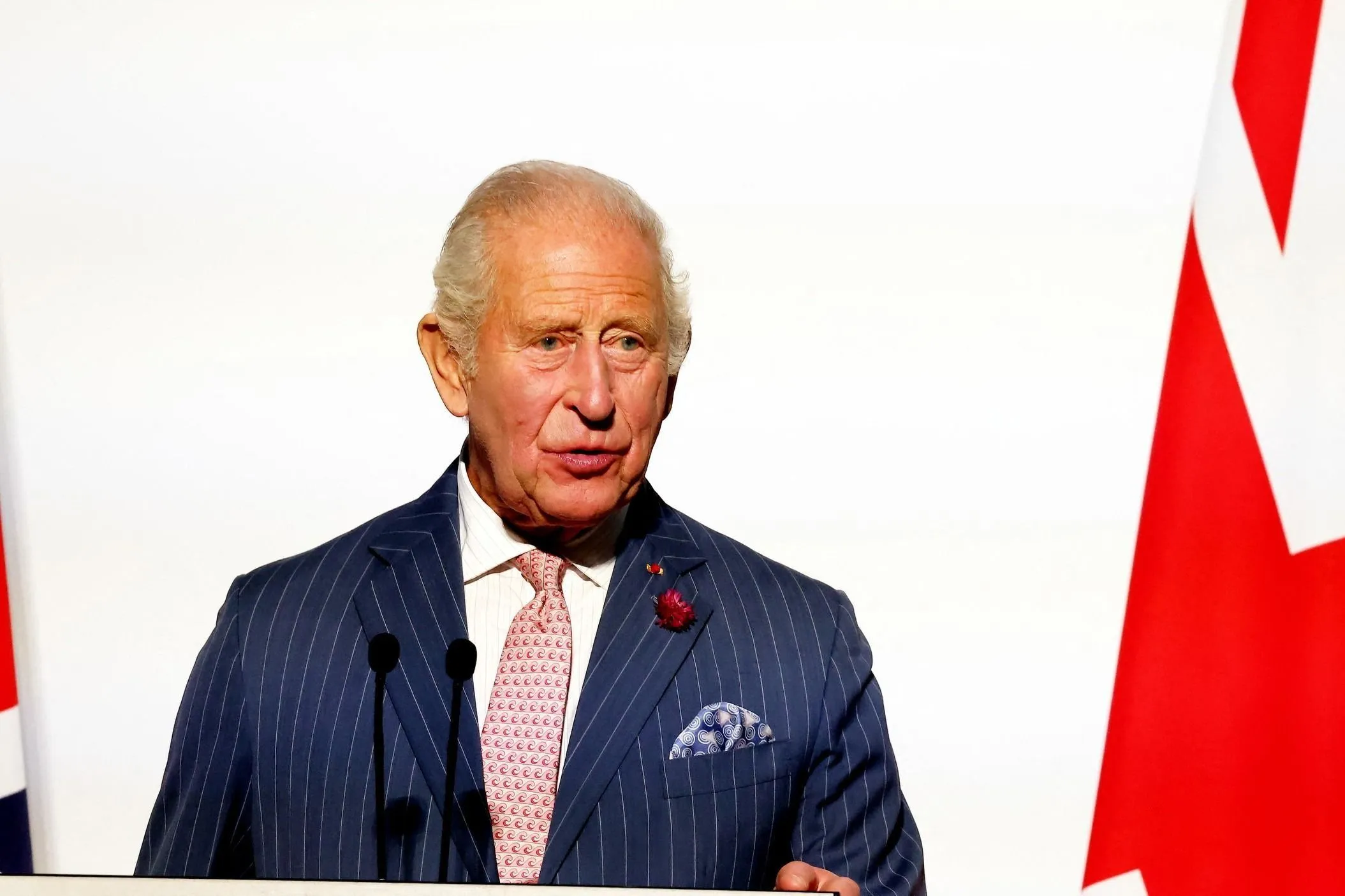 Károly király végre reagált Harry herceg hazaköltözésére