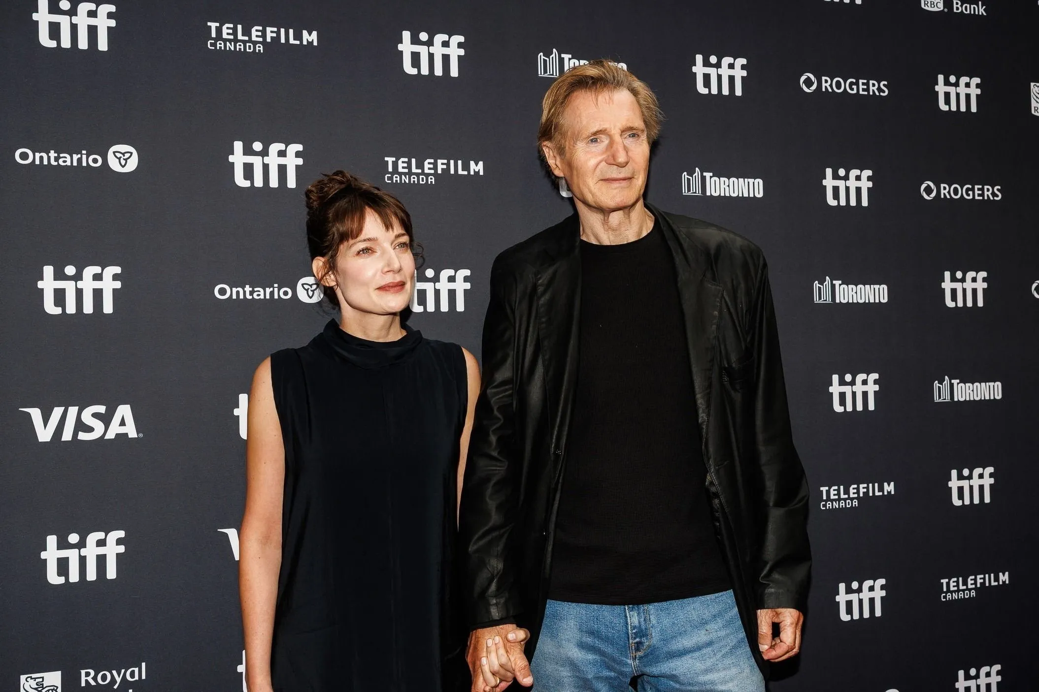 Liam Neeson újra szerelmes: Ő a párja