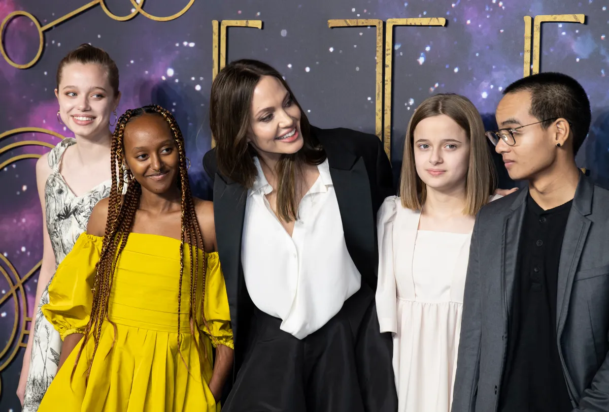 Angelina Jolie évek óta egyedül neveli gyerekeit.