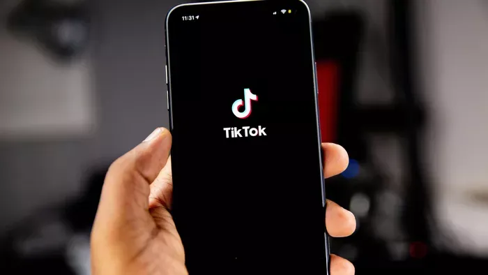 Videókban osztotta meg a démonológus férfi nők adatait