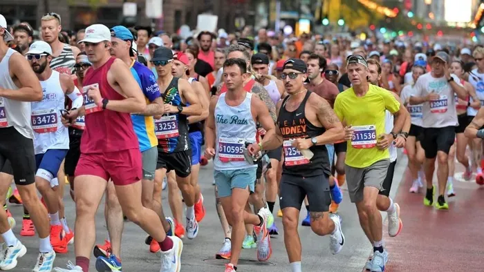 Egy éve még járni sem tudott, most maratont futott a tini