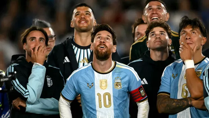 Lionel Messi az utolsó válogatott meccsén is piros lapot kap