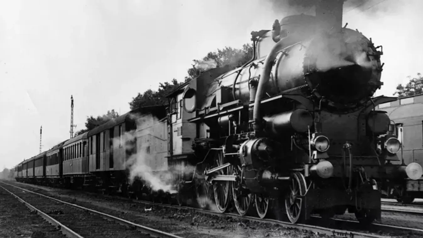 Ezért borul gyászba minden év október 20-án a magyar vasút – Retró galéria