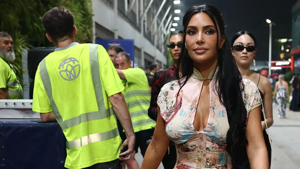 Kim Kardashian is feltűnt a Szingapúri Nagydíjon